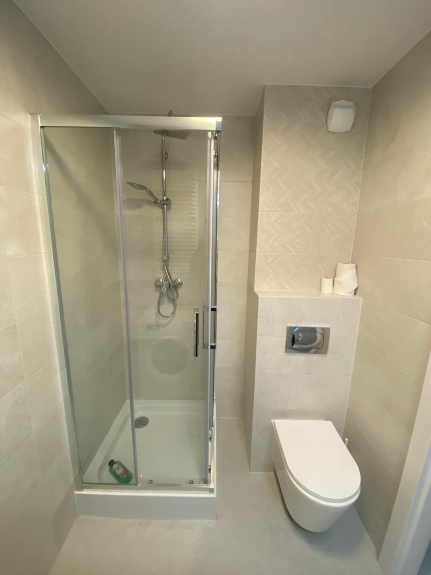 Madalinskiego Apartmán Vratislav